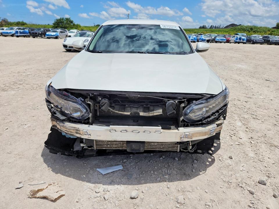 2020 Honda Accord მანქანა იყიდება აუქციონზე, vin: 1HGCV1F10LA132549, აუქციონის ნომერი: 56733316