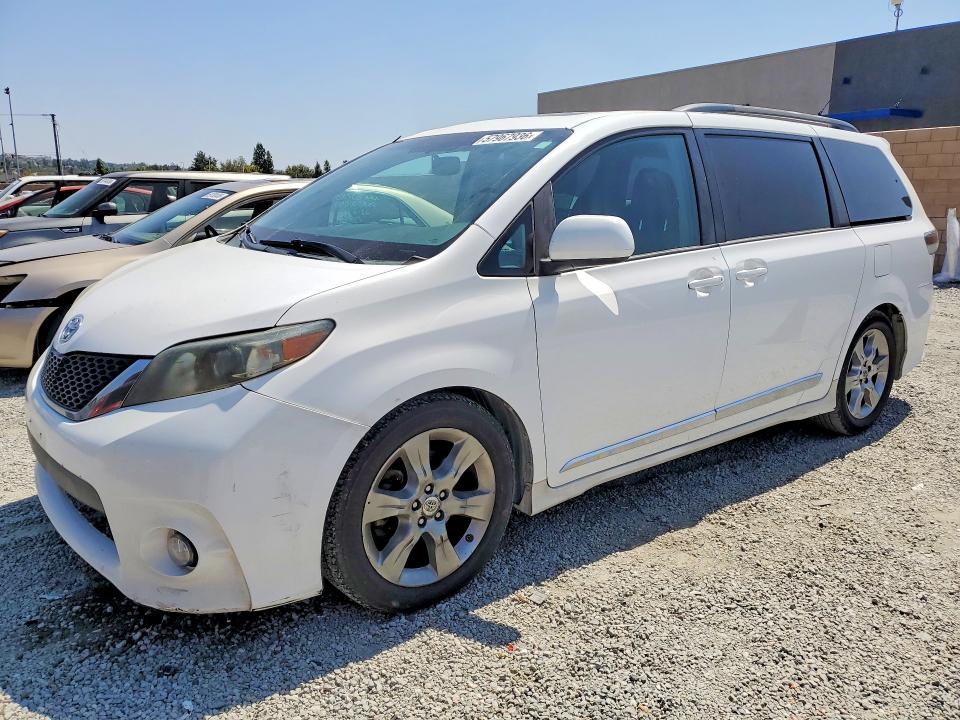 Продажа на аукционе авто 2012 Toyota Sienna, vin: 5TDXK3DC1CS265235, номер лота: 57967936