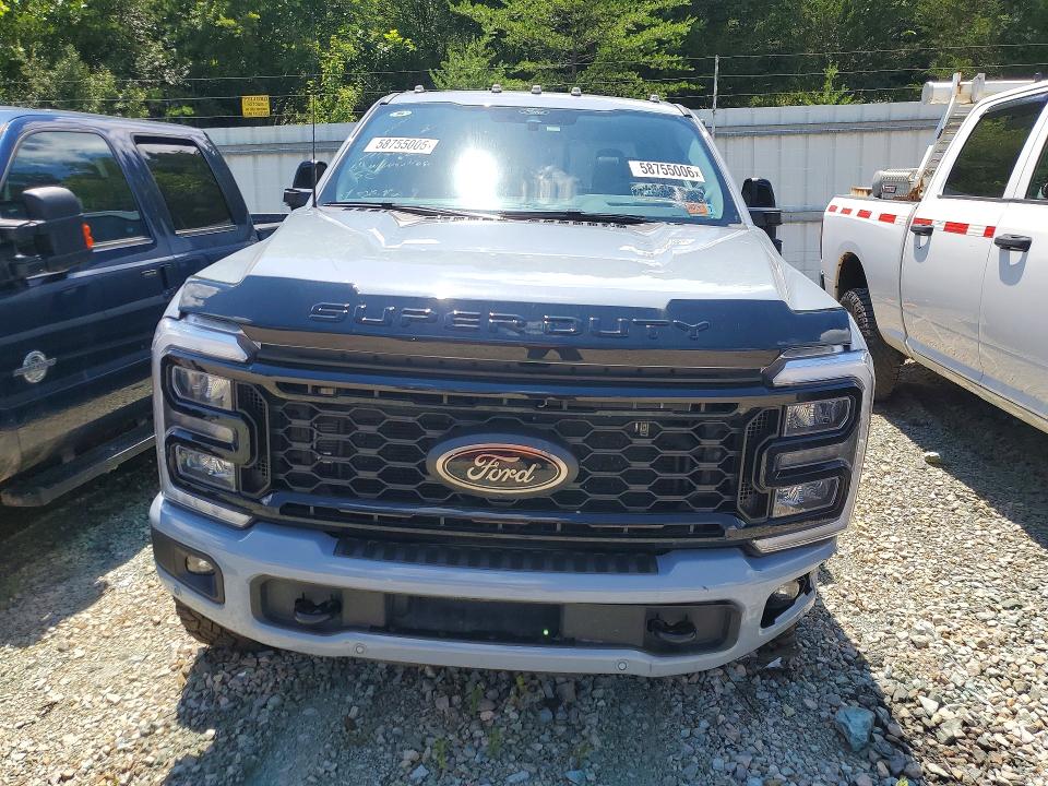 58755006 :رقم المزاد ، 1FT8W3BMXSED60840 vin ، 2025 Ford F350 مزاد بيع
