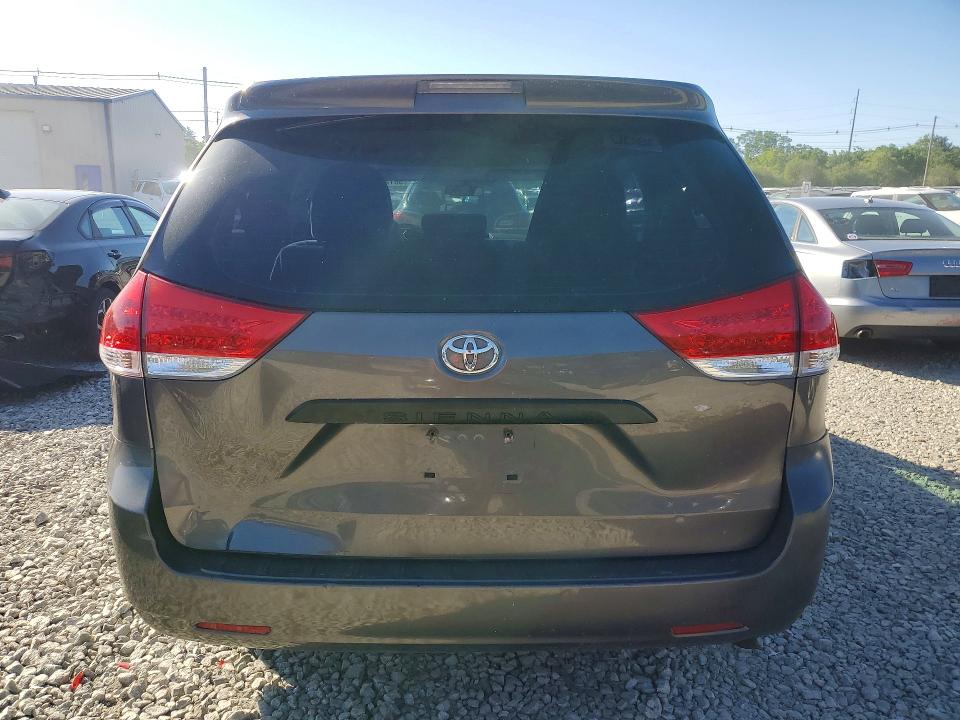 Продаж на аукціоні авто 2012 Toyota Sienna, vin: 5TDZK3DC3CS216739, номер лоту: 56178426