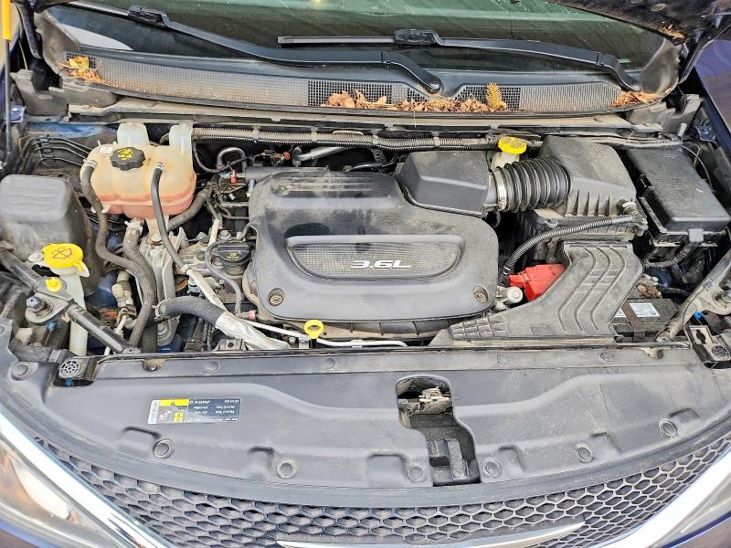 Продаж на аукціоні авто 2017 Chrysler Pacifica, vin: 2C4RC1EG9HR669802, номер лоту: 58875586