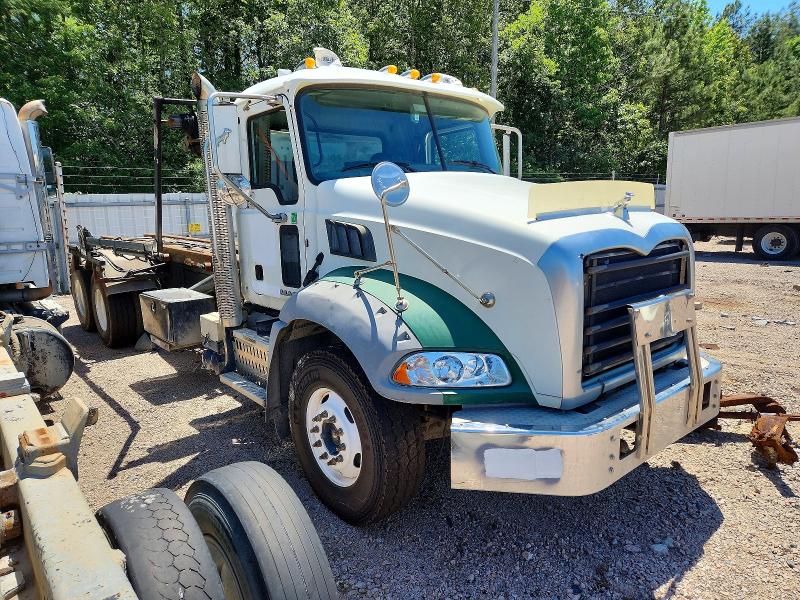Auction sale of the 2016 Mack Unknown, vin: 1M2AX33C7GM010739, lot number: 54686346