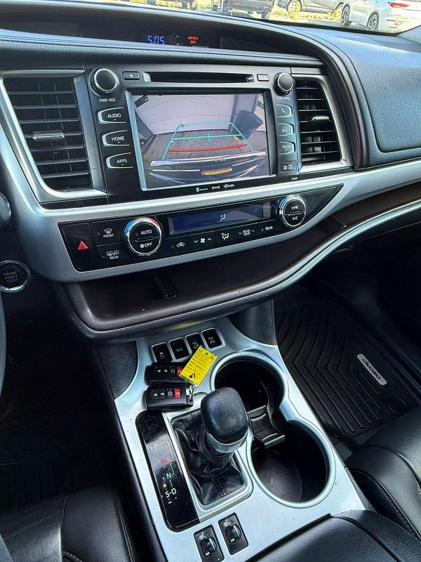Aukcja sprzedaży 2019 Toyota Highlander, vin: 5TDJZRFH4KS582650, numer aukcji: 59082966