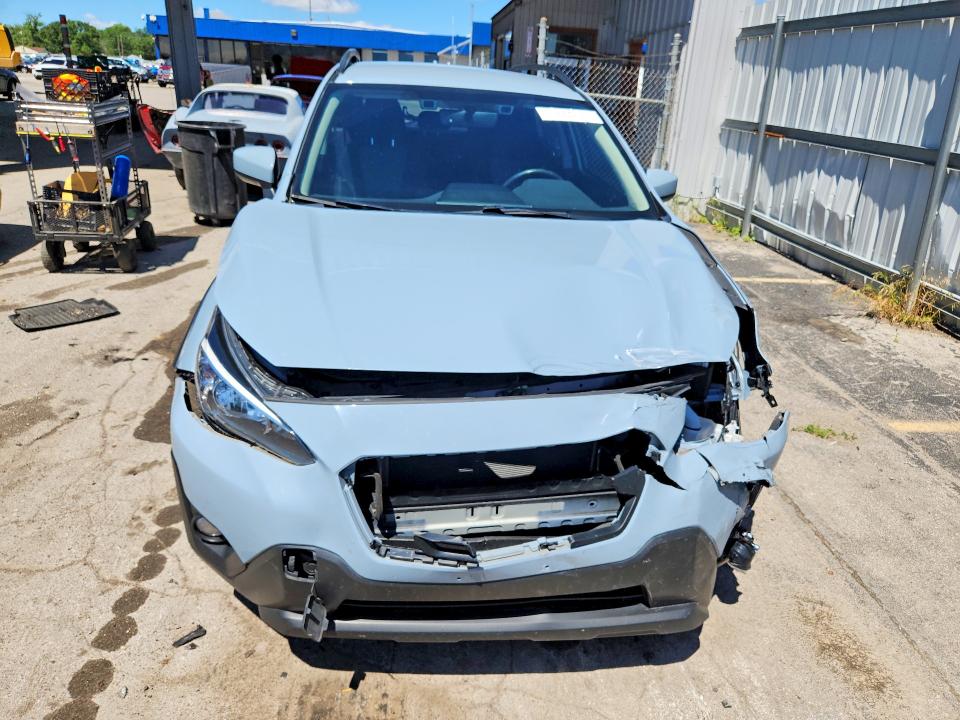 Продаж на аукціоні авто 2022 Subaru Crosstrek, vin: JF2GTAPC5N8201107, номер лоту: 57332096