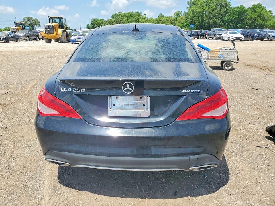 54560356 :رقم المزاد ، WDDSJ4GB0JN554363 vin ، 2018 Mercedes-benz Cla مزاد بيع