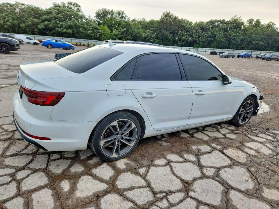 48856496 :رقم المزاد ، WAUGMAF45KN012845 vin ، 2019 Audi A4 مزاد بيع
