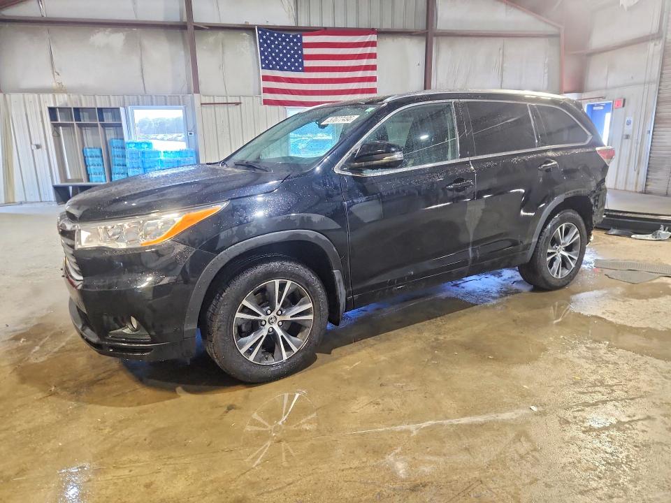 2016 Toyota Highlander მანქანა იყიდება აუქციონზე, vin: 5TDJKRFH1GS241881, აუქციონის ნომერი: 57677496