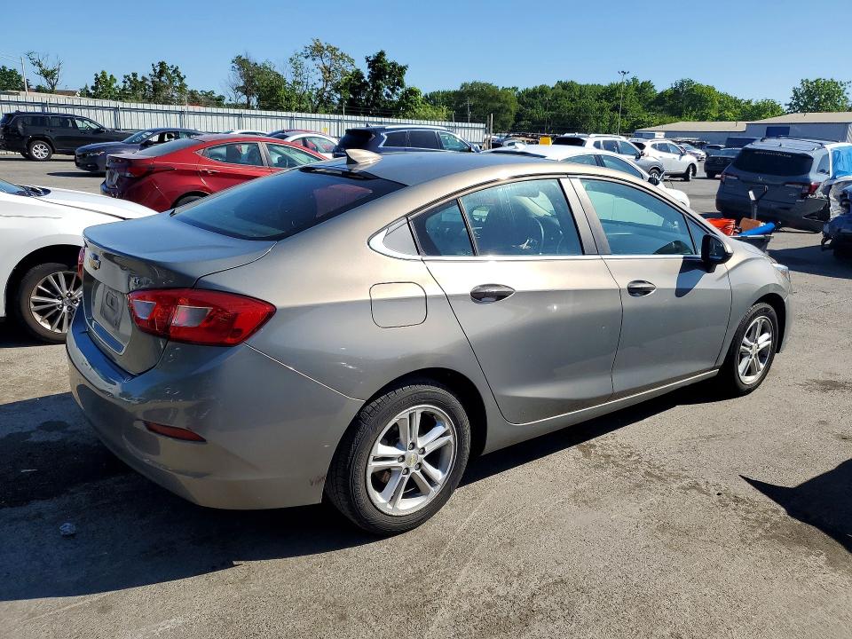 2018 Chevrolet Cruze მანქანა იყიდება აუქციონზე, vin: 1G1BE5SM1J7199116, აუქციონის ნომერი: 54695366
