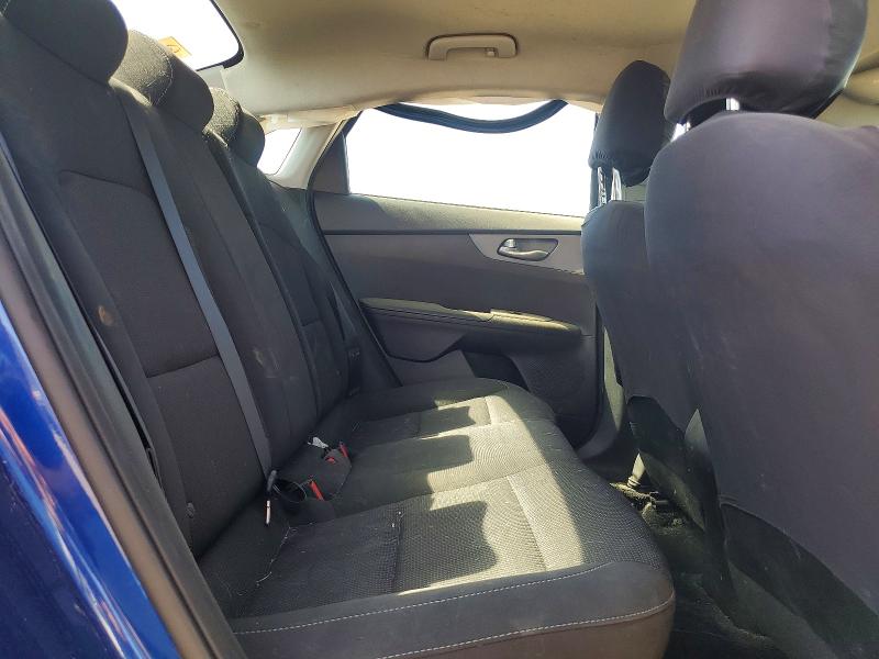 58963586 :رقم المزاد ، 3KPF24AD4ME317080 vin ، 2021 Kia Forte مزاد بيع