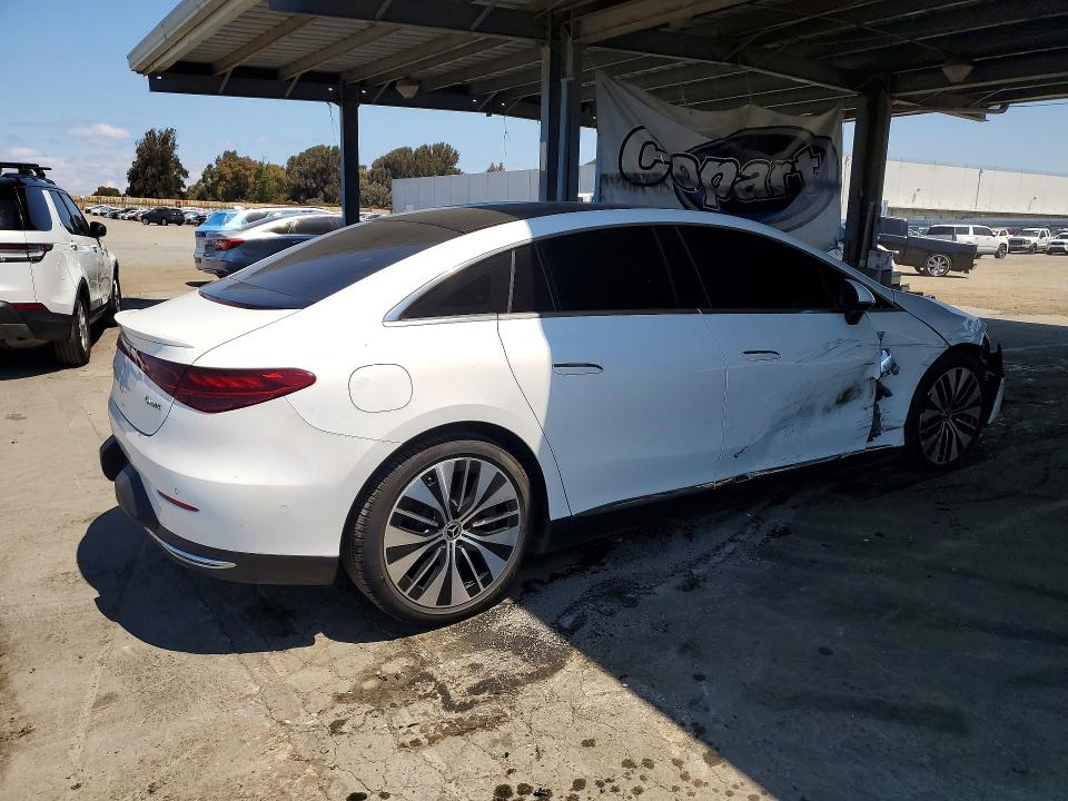 58123216 :رقم المزاد ، W1KEG1CB8RF044915 vin ، 2024 Mercedes-benz Eqe Sedan مزاد بيع