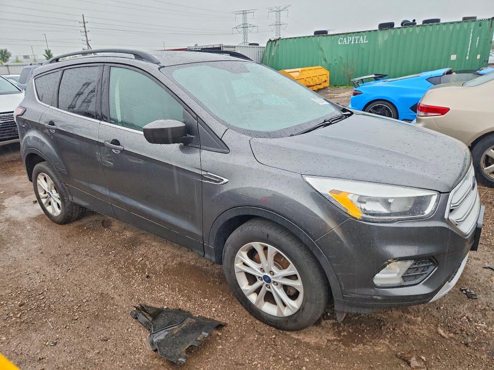 Продажа на аукционе авто 2018 Ford Escape, vin: 1FMCU0GD2JUB06630, номер лота: 57226576