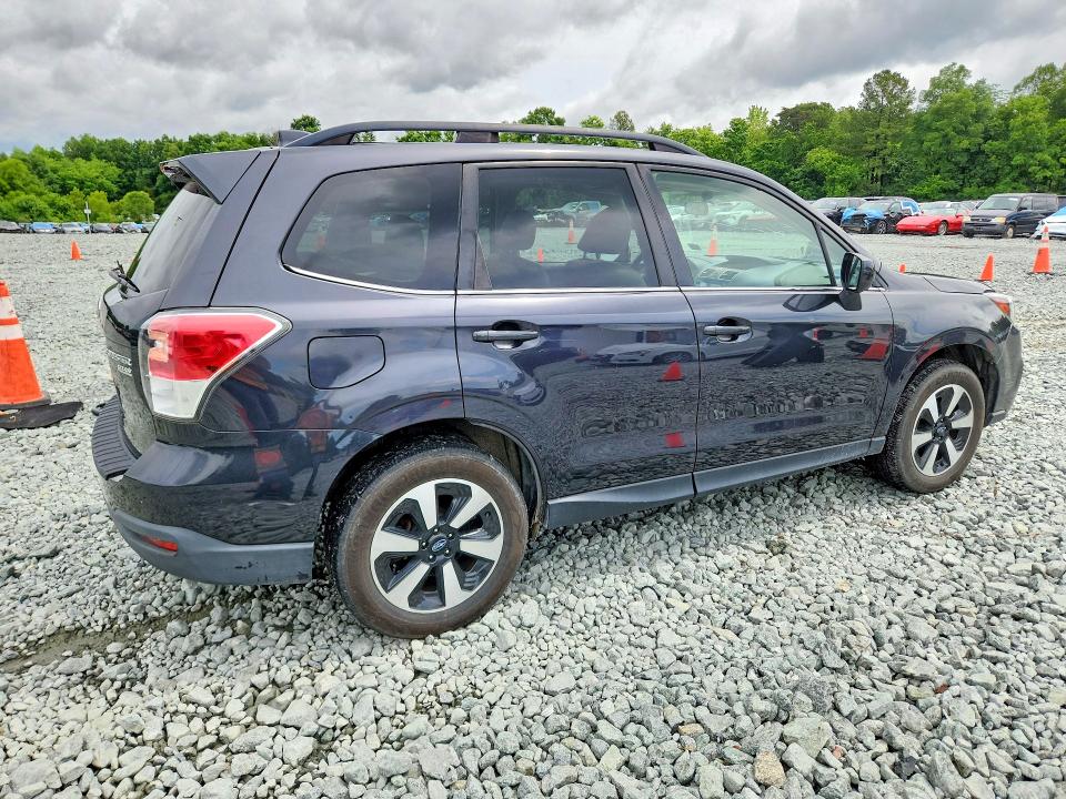 2017 Subaru Forester მანქანა იყიდება აუქციონზე, vin: JF2SJAJC8HH810978, აუქციონის ნომერი: 57905166