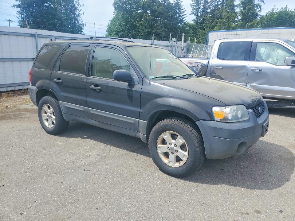2005 Ford Escape მანქანა იყიდება აუქციონზე, vin: 1FMYU93125KC70435, აუქციონის ნომერი: 55962616