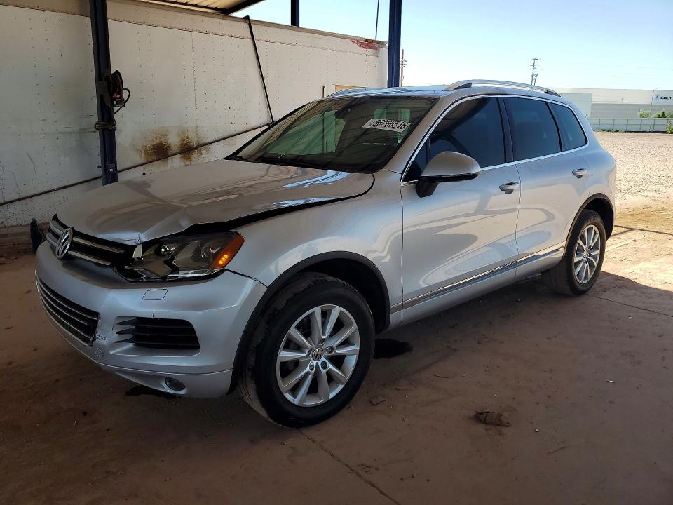 56266516 :رقم المزاد ، WVGEF9BP7DD002017 vin ، 2013 Volkswagen Touareg مزاد بيع