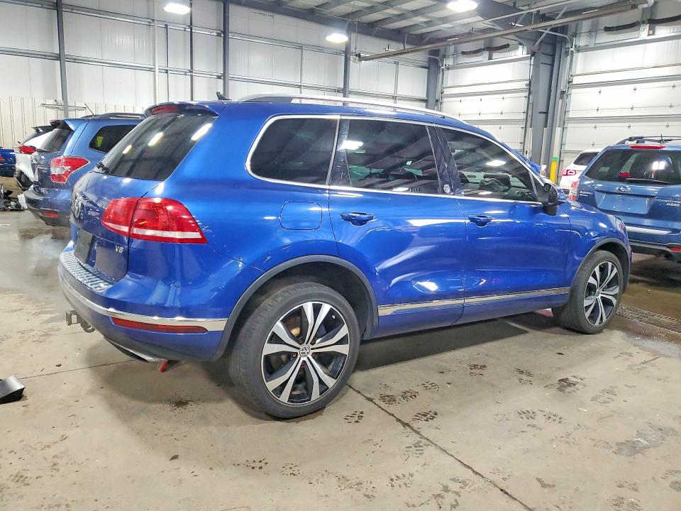 Aukcja sprzedaży 2017 Volkswagen Touareg, vin: WVGRF7BPXHD003982, numer aukcji: 57855976