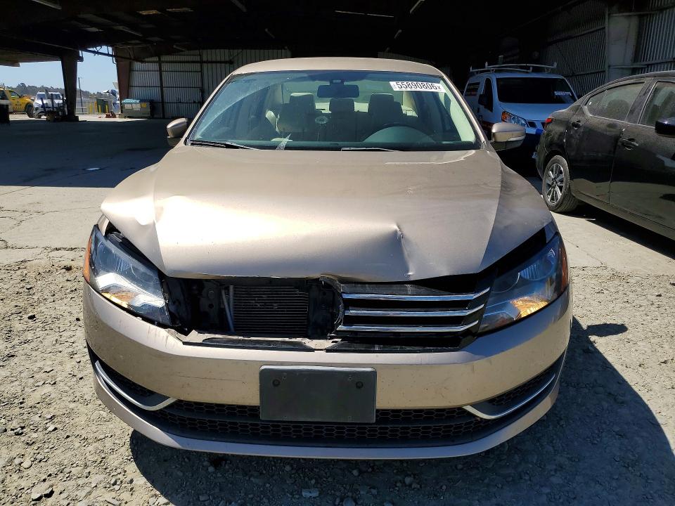Продаж на аукціоні авто 2015 Volkswagen Passat, vin: 1VWAS7A32FC068384, номер лоту: 55890806