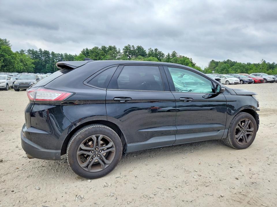 58111396 :رقم المزاد ، 2FMPK4J98JBC56721 vin ، 2018 Ford Edge مزاد بيع