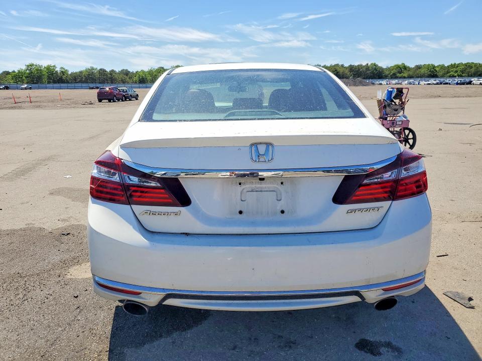 Aukcja sprzedaży 2017 Honda Accord, vin: 1HGCR2F57HA220843, numer aukcji: 56090866