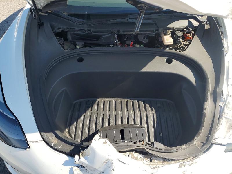 58061076 :رقم المزاد ، 5YJ3E1EB8NF169142 vin ، 2022 Tesla Model 3 مزاد بيع