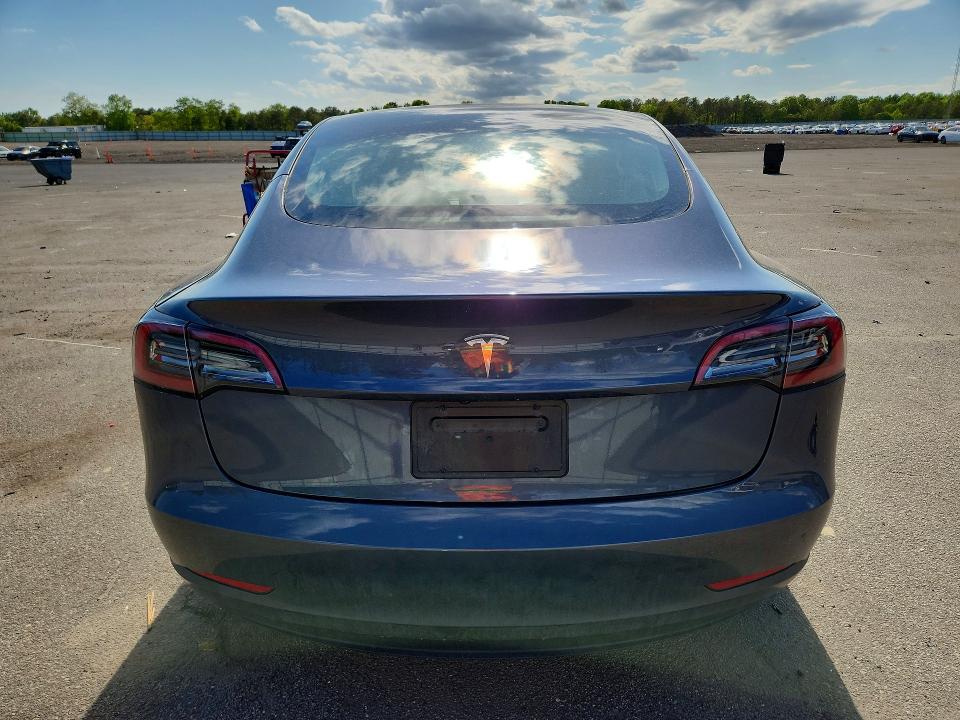 Продажа на аукционе авто 2023 Tesla Model 3, vin: 5YJ3E1EA6PF639419, номер лота: 55456386