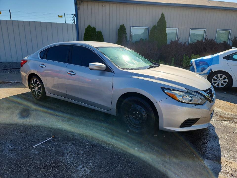 57601236 :رقم المزاد ، 1N4AL3AP7HC291329 vin ، 2017 Nissan Altima مزاد بيع