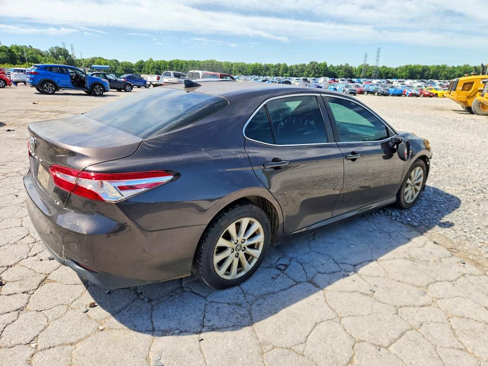 Продажа на аукционе авто 2019 Toyota Camry, vin: 4T1B11HK3KU852934, номер лота: 57532176