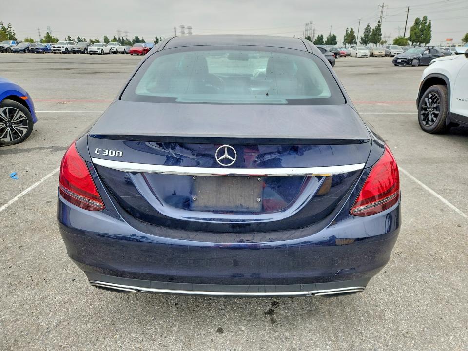 58106576 :رقم المزاد ، 55SWF8DB7KU299525 vin ، 2019 Mercedes-benz C مزاد بيع