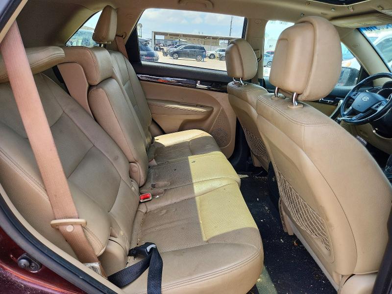 56796016 :رقم المزاد ، 5XYKU4A28BG024810 vin ، 2011 Kia Sorento مزاد بيع