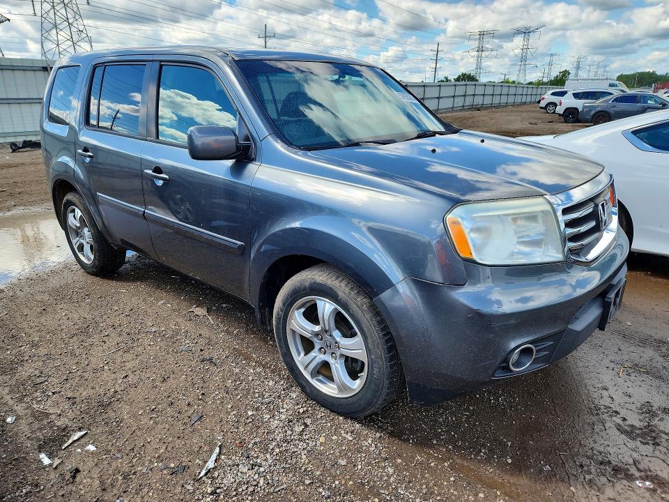 57925296 :رقم المزاد ، 5FNYF4H66DB055349 vin ، 2013 Honda Pilot مزاد بيع
