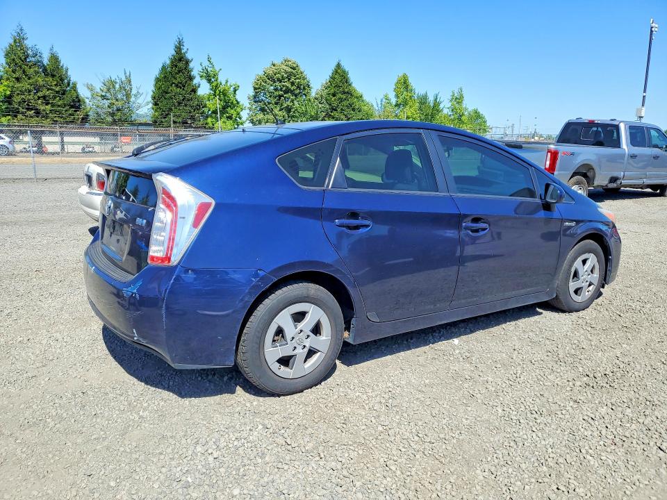 55544566 :رقم المزاد ، JTDKN3DU1F0462777 vin ، 2015 Toyota Prius مزاد بيع