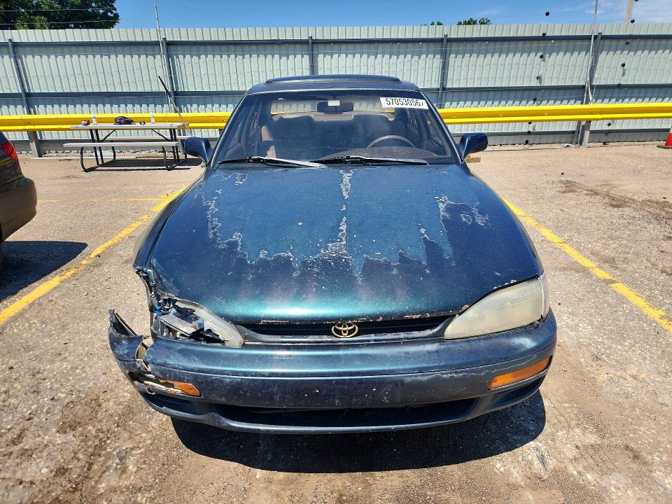 57053056 :رقم المزاد ، 4T1SK12E8SU486274 vin ، 1995 Toyota Camry مزاد بيع