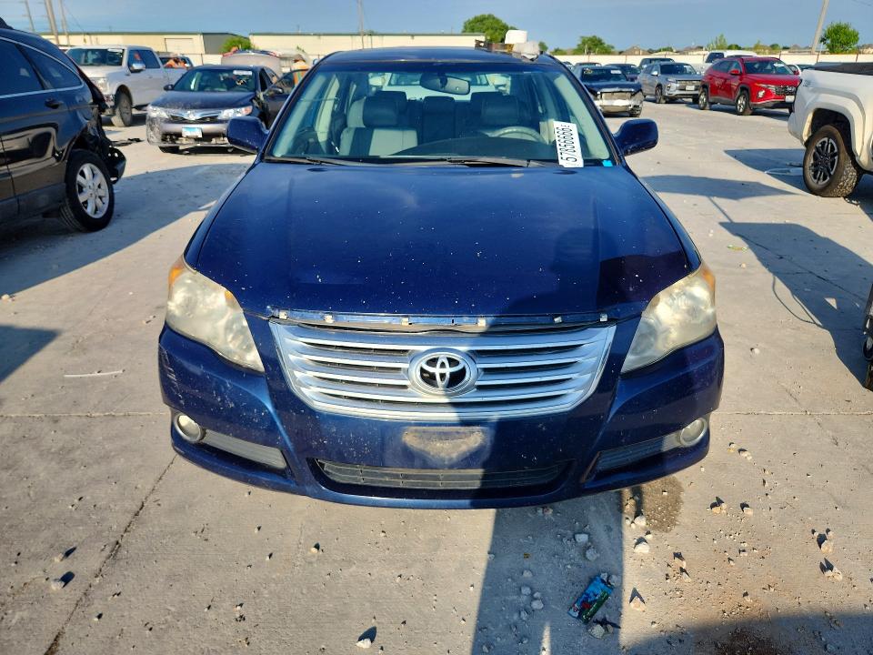 57856666 :رقم المزاد ، 4T1BK36B38U266352 vin ، 2008 Toyota Avalon مزاد بيع