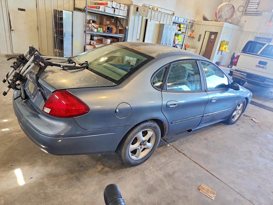 Продажа на аукционе авто 2000 Ford Taurus, vin: 1FAFP55S7YA286387, номер лота: 55918736