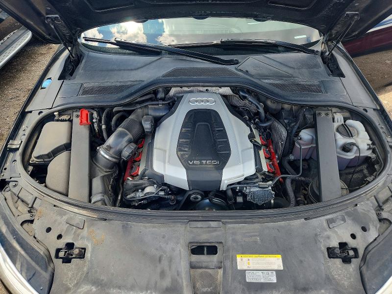58770356 :رقم المزاد ، WAU3GAFD1FN020176 vin ، 2015 Audi A8 مزاد بيع