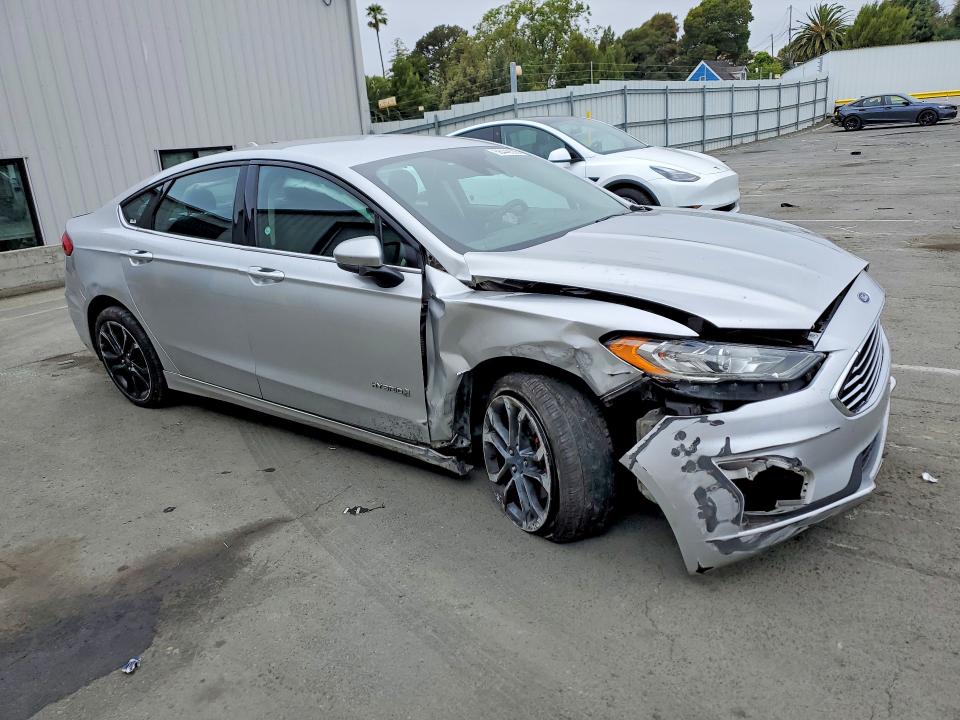 Продаж на аукціоні авто 2019 Ford Fusion, vin: 3FA6P0LU9KR272141, номер лоту: 58448536