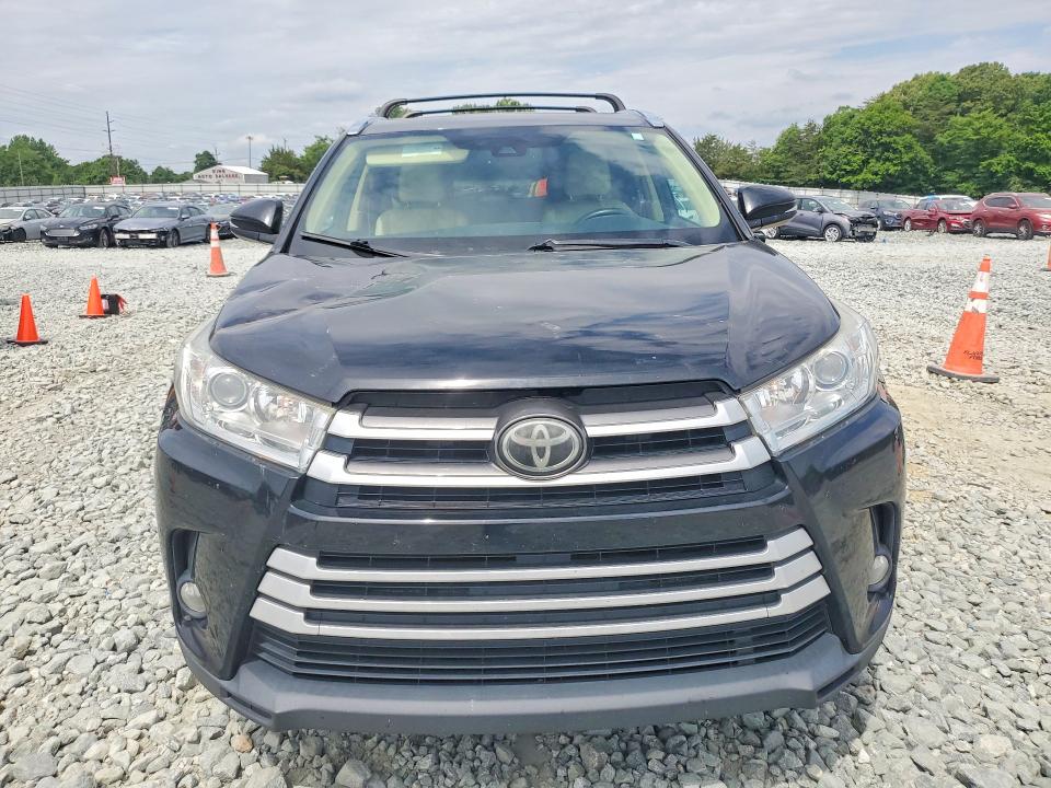 Продажа на аукционе авто 2017 Toyota Highlander, vin: 5TDJZRFH1HS403845, номер лота: 56990196