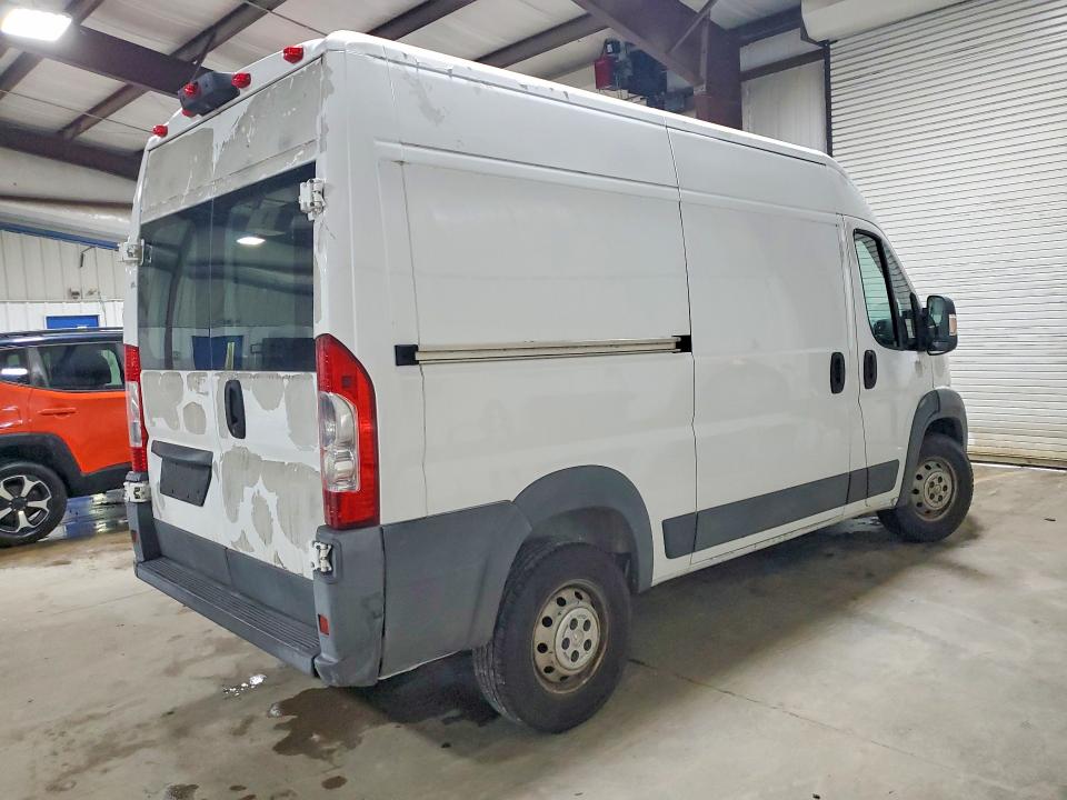 56798686 :رقم المزاد ، 3C6TRVCG9EE113315 vin ، 2014 Ram Promaster 2500 مزاد بيع