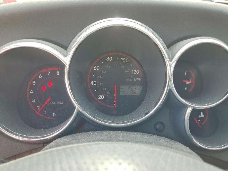2006 Pontiac Vibe მანქანა იყიდება აუქციონზე, vin: 5Y2SL65866Z428709, აუქციონის ნომერი: 56079096