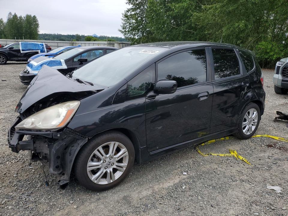 56622246 :رقم المزاد ، JHMGE8H42AC038611 vin ، 2010 Honda Fit مزاد بيع