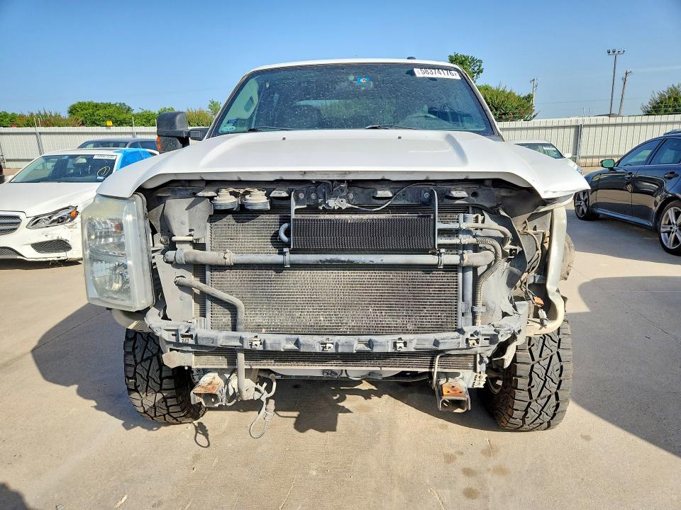 58374176 :رقم المزاد ، 1FT8W3BT3FEA83624 vin ، 2015 Ford F350 مزاد بيع