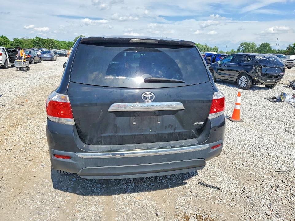 57258806 :رقم المزاد ، 5TDBK3EH6DS218658 vin ، 2013 Toyota Highlander مزاد بيع