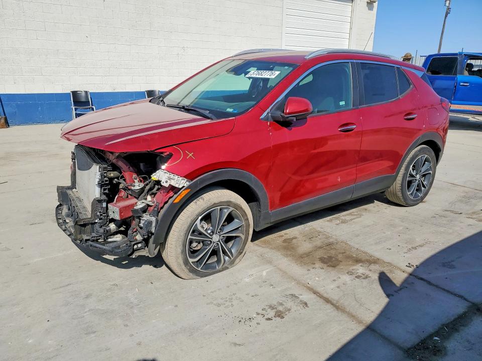 57682776 :رقم المزاد ، KL4MMESL4MB144004 vin ، 2021 Buick Encore Gx مزاد بيع