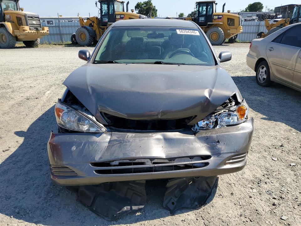 58204346 :رقم المزاد ، 4T1BE32K94U940902 vin ، 2004 Toyota Camry مزاد بيع