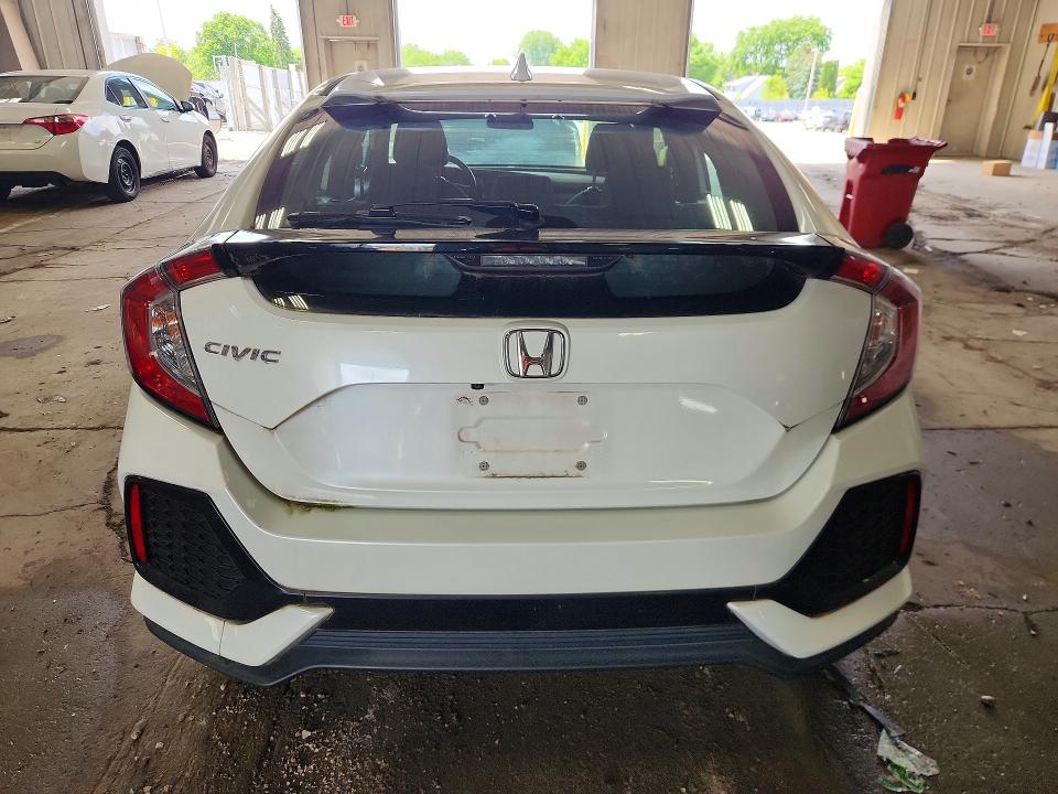 56945006 :رقم المزاد ، SHHFK7H5XJU220115 vin ، 2018 Honda Civic مزاد بيع