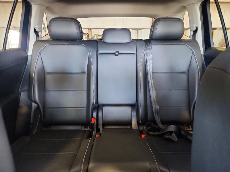 56128266 :رقم المزاد ، 3VV3B7AX7MM143186 vin ، 2021 Volkswagen Tiguan مزاد بيع