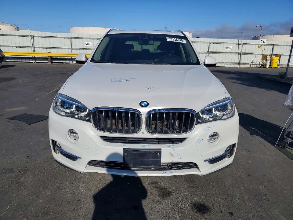 58138516 :رقم المزاد ، 5UXKR0C55F0K66482 vin ، 2015 Bmw X5 مزاد بيع