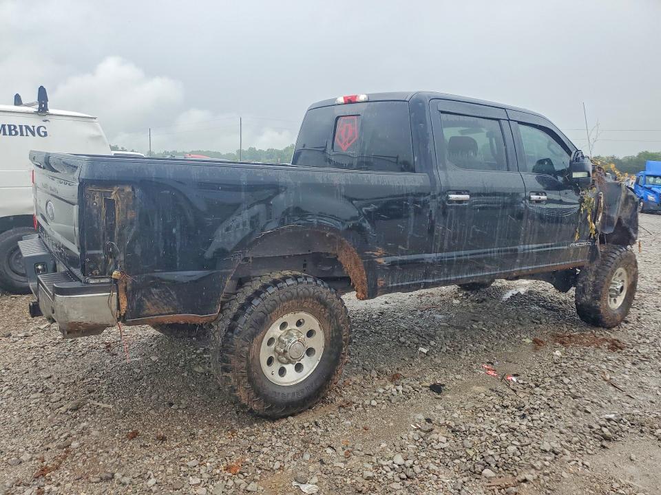 56095086 :رقم المزاد ، 1FT8W3BT8HED63431 vin ، 2017 Ford F350 مزاد بيع