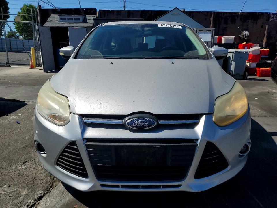 2013 Ford Focus მანქანა იყიდება აუქციონზე, vin: 1FADP3K23DL214035, აუქციონის ნომერი: 57175426
