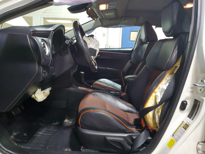 56541186 :رقم المزاد ، 5YFBURHE3HP619694 vin ، 2017 Toyota Corolla مزاد بيع