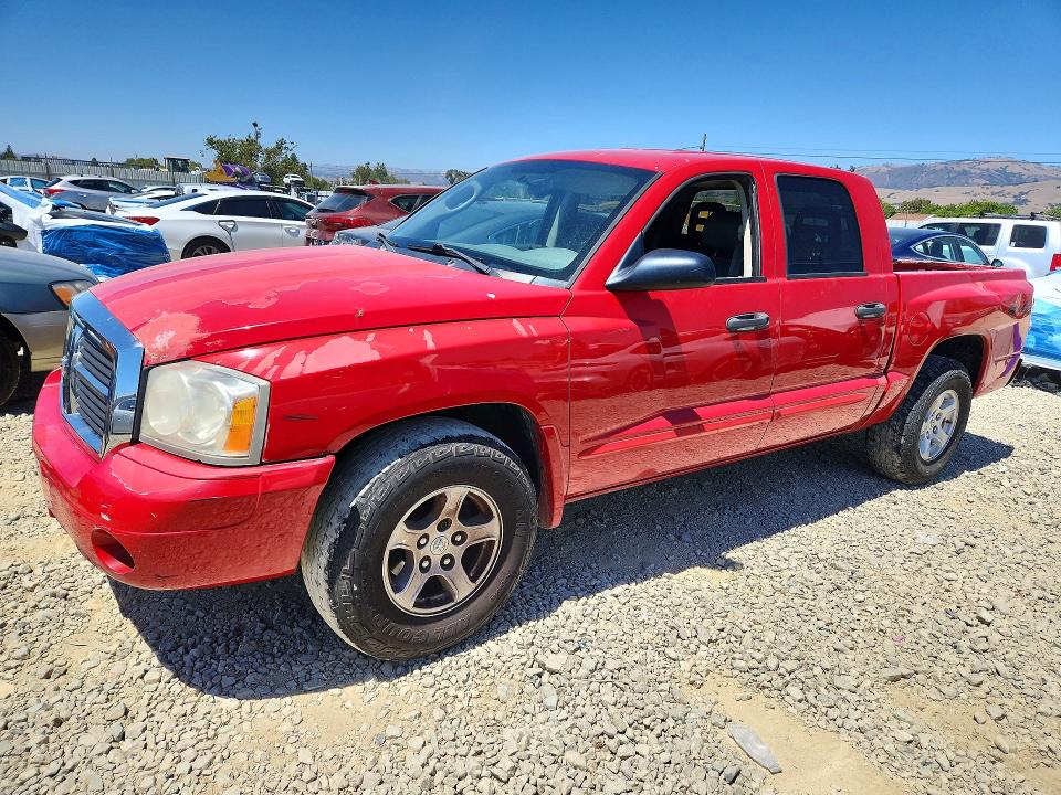 2005 Dodge Dakota მანქანა იყიდება აუქციონზე, vin: 1D7HW58NX5S225591, აუქციონის ნომერი: 55941696